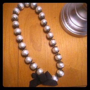 Pre Owned Kate Spade Florence Broadhurst Pearls